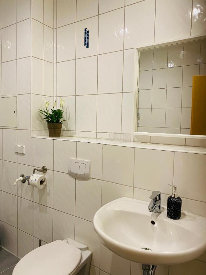Modern & Cozy Rooms Leipzig-Gohlis エクステリア 写真